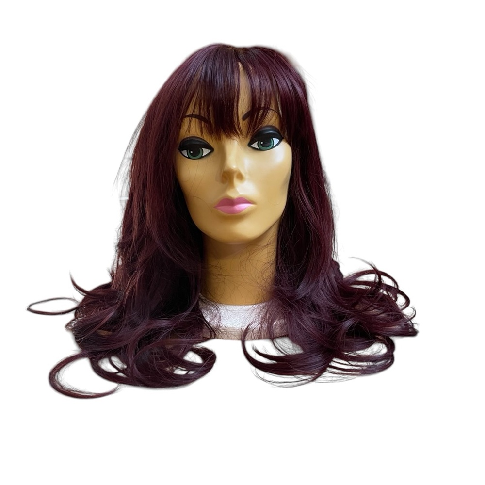 Red wine synthetic wig
New‎ no box never worn